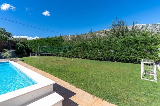 Luxury House for sale in Omiš, 750 000 €, Photo 4