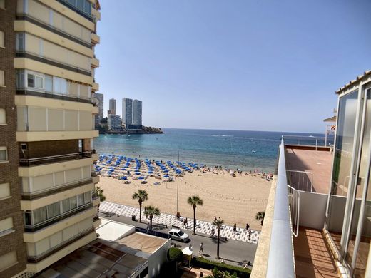 Luxury Apartment for sale in Benidorm, 540 000 €, Photo 1