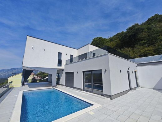 Maison de luxe à vendre à Grižane, 1 500 000 €, Photo 1