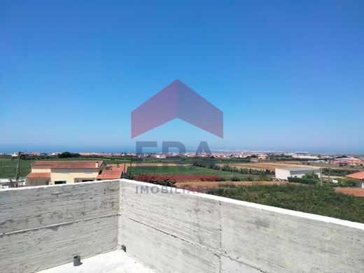 Luxury House for sale in Peniche, 550 000 €, Photo 1