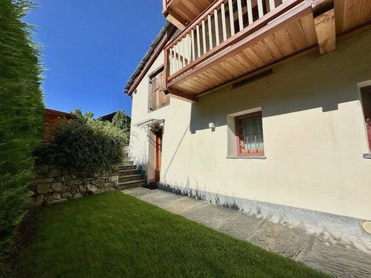 Appartement de luxe à vendre à Gressoney-Saint-Jean, 440 000 €, Photo 3