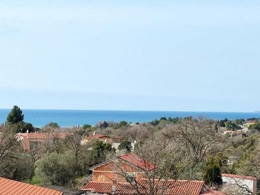 Luxury House for sale in Peroj, 750 000 €, Photo 2