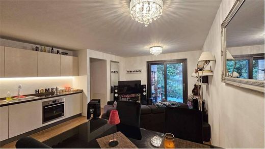 Luxury Apartment for sale in Vacallo, 450 000 €, Photo 3