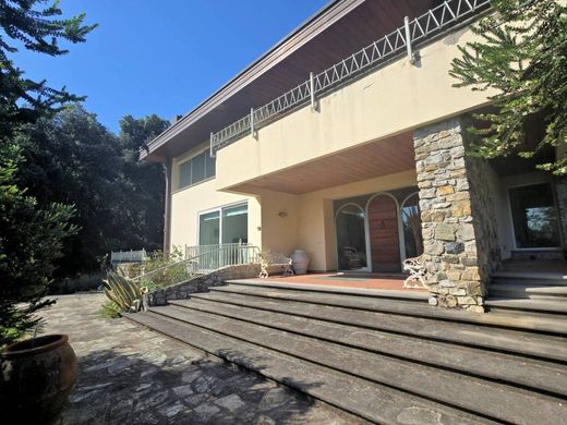 Luxury House for sale in Montemurlo, 950 000 €, Photo 2