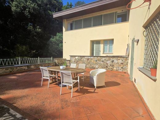 Luxury House for sale in Montemurlo, 950 000 €, Photo 3