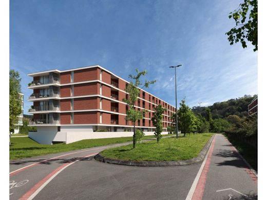 Luxury Apartment for sale in Guimarães, 415 000 €, Photo 2