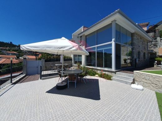 Maison de luxe à vendre à Arcos de Valdevez, 850 000 €, Photo 2