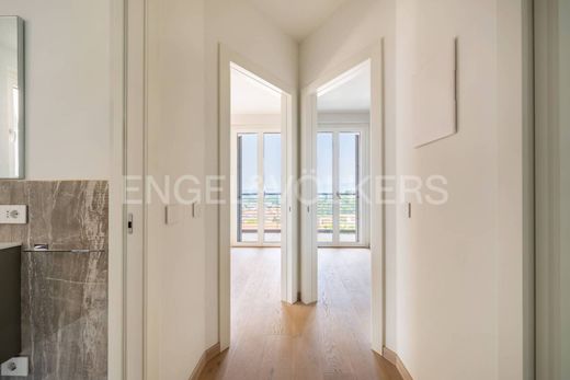 Maison de luxe à vendre à Gavirate, 840 000 €, Photo 3