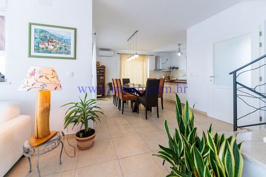 Maison de luxe à vendre à Korcula, 1 400 000 €, Photo 4