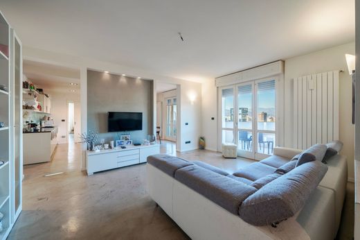 Appartement de luxe à vendre à Brescia, 460 000 €, Photo 6