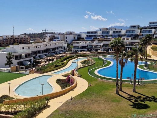 Luxury Apartment for sale in Finestrat, 469 000 €, Photo 1