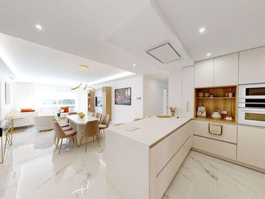 Luxury Apartment for sale in Marbella, 1 485 000 €, Photo 2