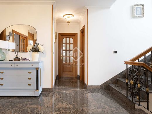 Luxury House for sale in Santiago de Compostela, 1 200 000 €, Photo 4