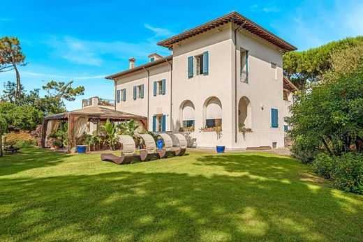 Maison de luxe à vendre à Massa, 8 500 000 €, Photo 1