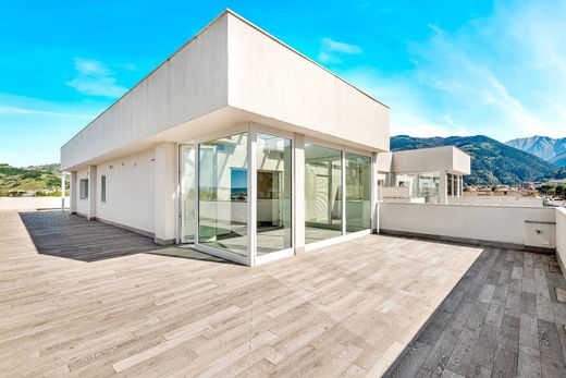 Luxury Apartment for sale in Massa, 1 100 000 €, Photo 1