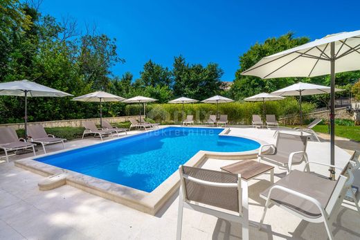 Maison de luxe à vendre à Baška, 2 250 000 €, Photo 1