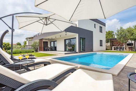 Maison de luxe à vendre à Krnica, 757 000 €, Photo 4