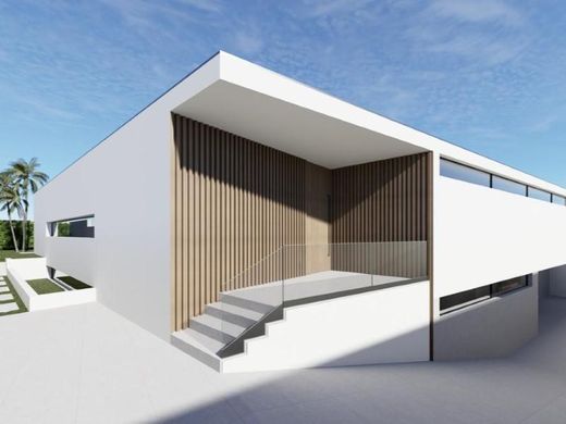 Luxury House for sale in Maia, 690 000 €, Photo 5