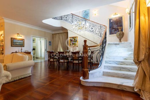 Maison de luxe à vendre à Pomezia, 1 200 000 €, Photo 6
