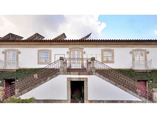 Luxury House for sale in Vizela, 1 250 000 €, Photo 1