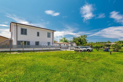 Appartement de luxe à vendre à Massa, 465 000 €, Photo 7