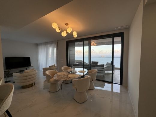 Luxury Apartment for sale in Benidorm, 1 459 000 €, Photo 3