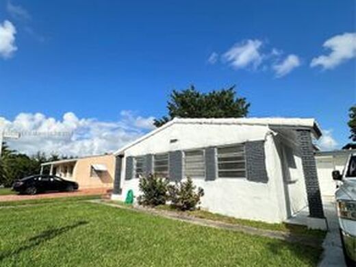 Luxury House for sale in Hollywood, 553 957 €, Photo 2