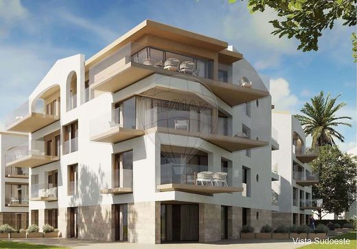 Luxury Apartment for sale in Alvor, 585 000 €, Photo 1