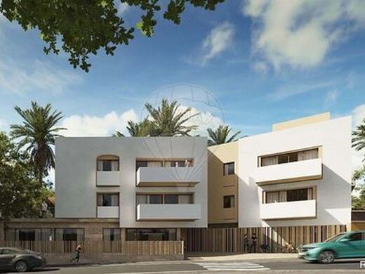 Luxury Apartment for sale in Alvor, 610 000 €, Photo 1