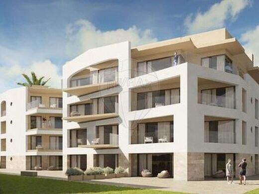 Luxury Apartment for sale in Alvor, 495 000 €, Photo 1