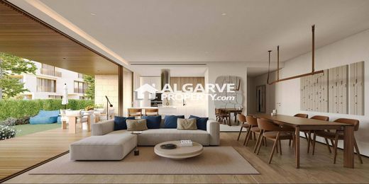 Luxury Apartment for sale in Vilamoura, 975 000 €, Photo 1
