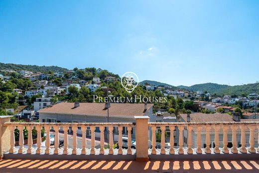 Luxury House for sale in Sitges, 750 000 €, Photo 1