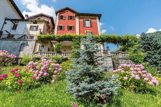 Appartement de luxe à vendre à Schignano, 460 000 €, Photo 2