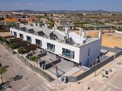 Maison de luxe à vendre à Montenegro, 1 050 000 €, Photo 3