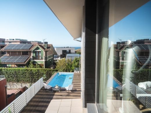 Luxury House for sale in Castro-Urdiales, 850 000 €, Photo 3