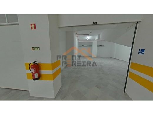 Luxury Apartment for sale in Odivelas, 695 000 €, Photo 4