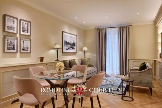 Luxury Apartment for sale in Florence, 2 000 000 €, Photo 1