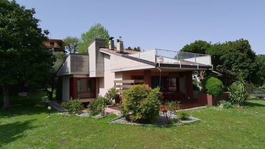 Maison de luxe à vendre à Manerba Del Garda, 1 050 000 €, Photo 3