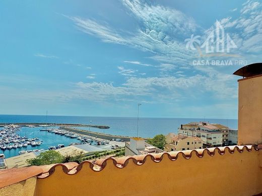 Luxury Apartment for sale in Palamós, 650 000 €, Photo 2