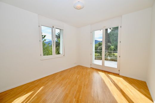 Luxury House for sale in Carona, 2 056 426 €, Photo 4