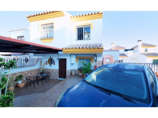 Luxury House for sale in Vélez-Málaga, 410 000 €, Photo 5