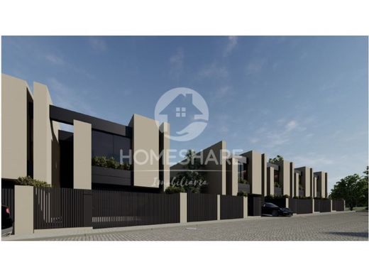 Luxury House for sale in Gondomar, 537 500 €, Photo 3