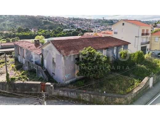Luxury House for sale in Gondomar, 750 000 €, Photo 2