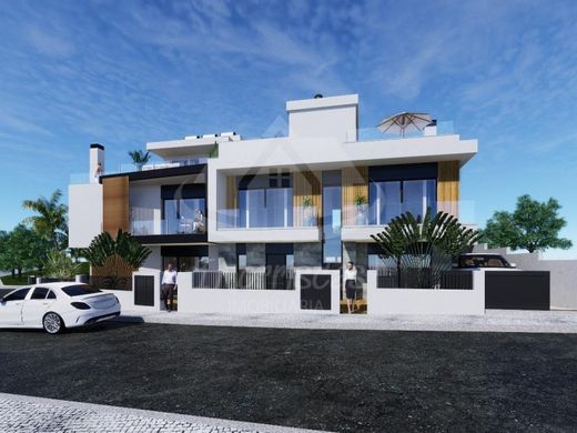 Maison de luxe à vendre à Loures, 740 000 €, Photo 4