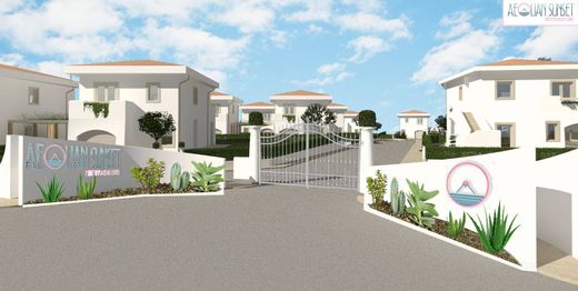 Maison de luxe à vendre à Ricadi, 420 000 €, Photo 4