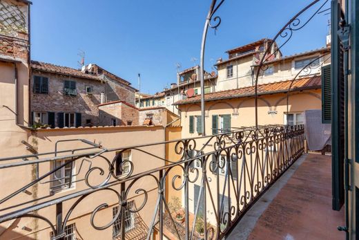 Luxury Apartment for sale in Lucca, 950 000 €, Photo 2