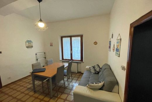 Luxury Apartment for sale in Siena, 480 000 €, Photo 6