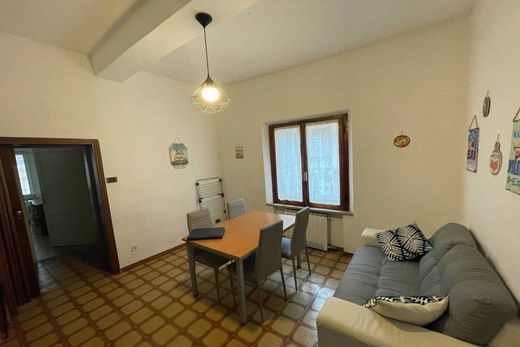 Luxury Apartment for sale in Siena, 480 000 €, Photo 7