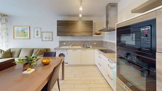 Luxury Apartment for sale in Brunico, 480 000 €, Photo 6