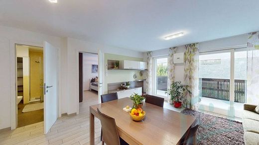 Luxury Apartment for sale in Brunico, 480 000 €, Photo 4